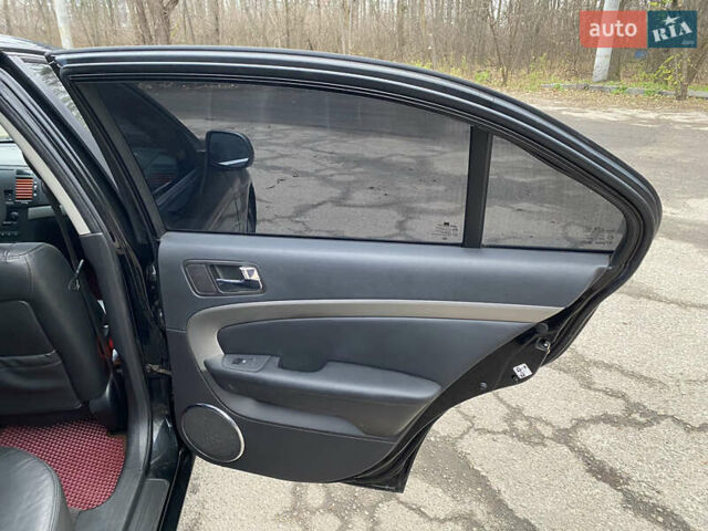 Чорний Шевроле Епіка, об'ємом двигуна 2.49 л та пробігом 235 тис. км за 4400 $, фото 17 на Automoto.ua