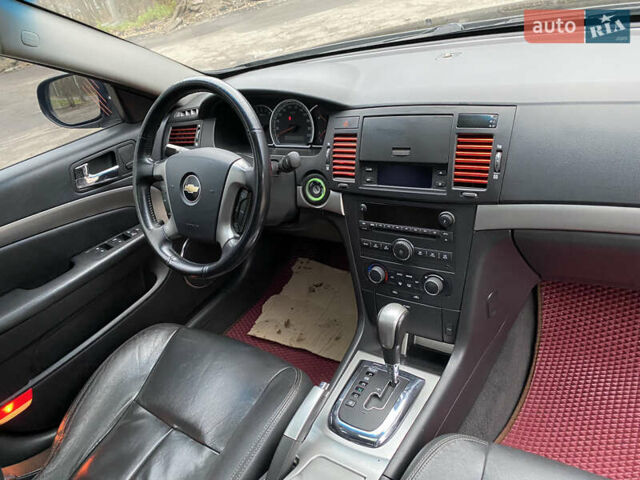 Чорний Шевроле Епіка, об'ємом двигуна 2.49 л та пробігом 235 тис. км за 4400 $, фото 20 на Automoto.ua