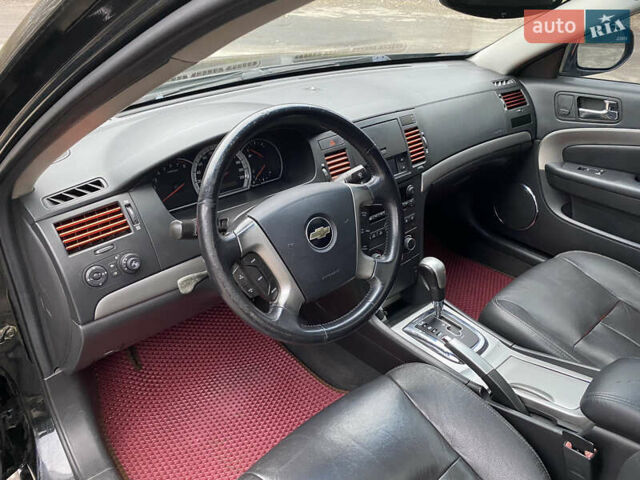 Чорний Шевроле Епіка, об'ємом двигуна 2.49 л та пробігом 235 тис. км за 4400 $, фото 9 на Automoto.ua