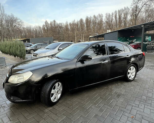 Черный Шевроле Эпика, объемом двигателя 1.99 л и пробегом 289 тыс. км за 3950 $, фото 2 на Automoto.ua