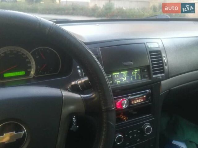 Черный Шевроле Эпика, объемом двигателя 1.99 л и пробегом 266 тыс. км за 4200 $, фото 31 на Automoto.ua