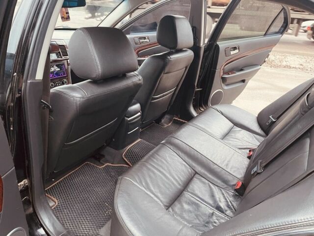 Черный Шевроле Эпика, объемом двигателя 2.5 л и пробегом 265 тыс. км за 4450 $, фото 5 на Automoto.ua