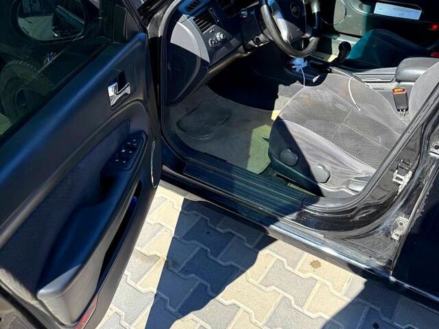 Черный Шевроле Эпика, объемом двигателя 2 л и пробегом 295 тыс. км за 3600 $, фото 3 на Automoto.ua