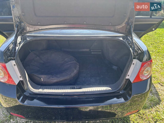 Черный Шевроле Эпика, объемом двигателя 2 л и пробегом 223 тыс. км за 5000 $, фото 8 на Automoto.ua