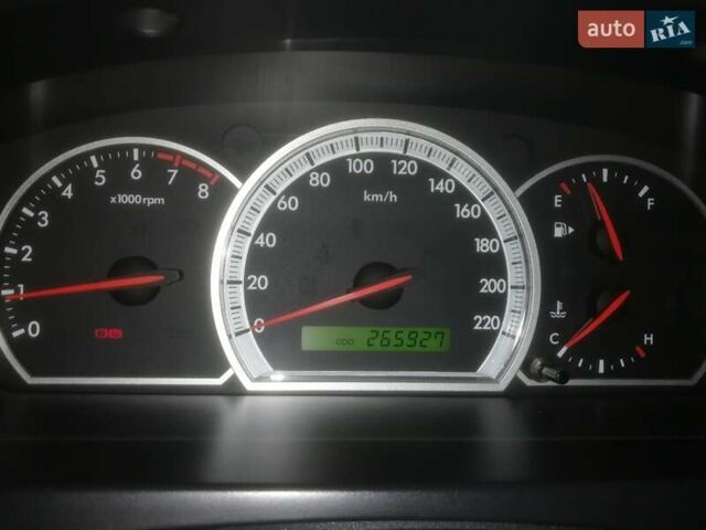 Черный Шевроле Эпика, объемом двигателя 1.99 л и пробегом 266 тыс. км за 4200 $, фото 26 на Automoto.ua