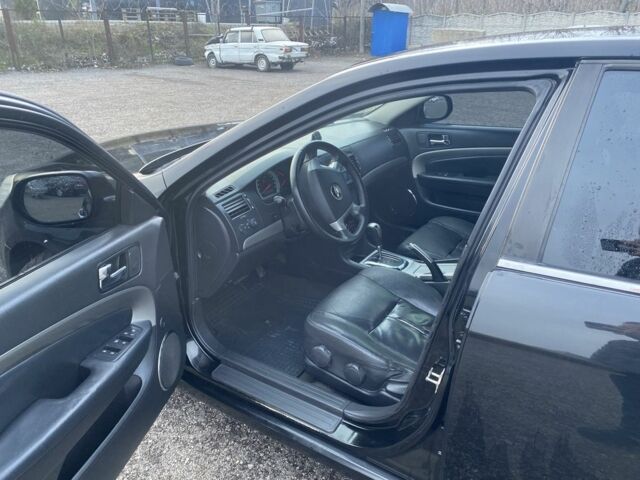 Черный Шевроле Эпика, объемом двигателя 2 л и пробегом 225 тыс. км за 2700 $, фото 6 на Automoto.ua