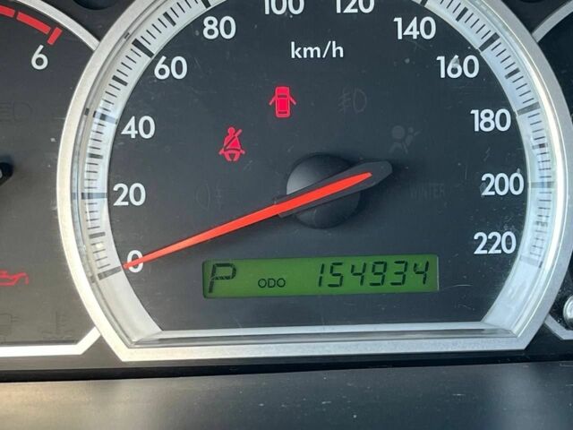 Черный Шевроле Эпика, объемом двигателя 2 л и пробегом 155 тыс. км за 6250 $, фото 9 на Automoto.ua