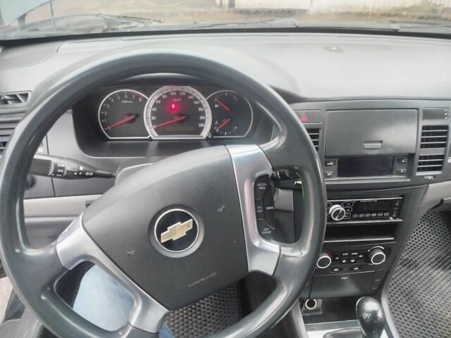 Черный Шевроле Эпика, объемом двигателя 2.5 л и пробегом 280 тыс. км за 3850 $, фото 5 на Automoto.ua