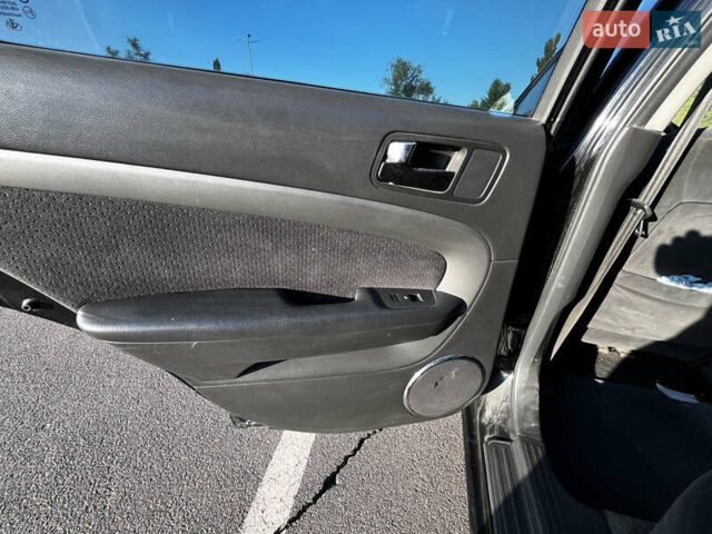 Черный Шевроле Эпика, объемом двигателя 1.99 л и пробегом 247 тыс. км за 5900 $, фото 21 на Automoto.ua