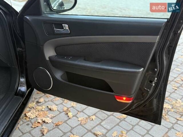 Чорний Шевроле Епіка, об'ємом двигуна 1.99 л та пробігом 186 тис. км за 3900 $, фото 38 на Automoto.ua