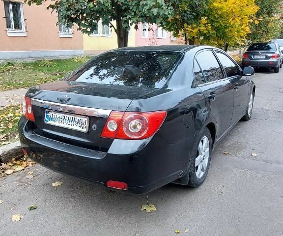Шевроле Эпика 2007 в Александрие на Automoto.ua Черный Шевроле Эпика, объемом двигателя 2 л и пробегом 270 тыс. км за 4200 $, фото 3 на Automoto.ua