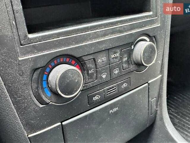 Чорний Шевроле Епіка, об'ємом двигуна 2 л та пробігом 110 тис. км за 5790 $, фото 22 на Automoto.ua