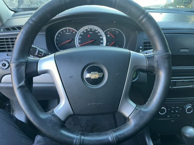 Шевроле Епіка 2007 у Белой Церкве на Automoto.ua Чорний Шевроле Епіка, об'ємом двигуна 2 л та пробігом 220 тис. км за 4900 $, фото 12 на Automoto.ua