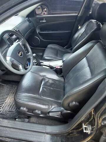 Шевроле Эпика 2007 в Александрие на Automoto.ua Черный Шевроле Эпика, объемом двигателя 2 л и пробегом 270 тыс. км за 4500 $, фото 5 на Automoto.ua