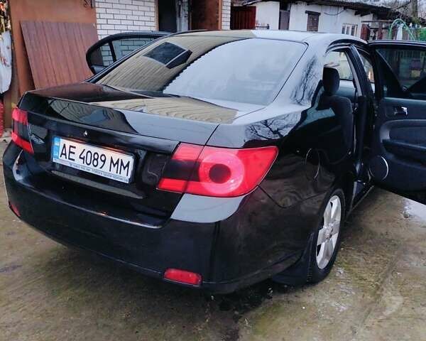 Черный Шевроле Эпика, объемом двигателя 2.5 л и пробегом 295 тыс. км за 3970 $, фото 2 на Automoto.ua