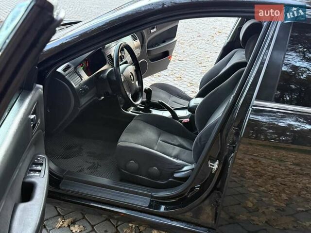 Чорний Шевроле Епіка, об'ємом двигуна 1.99 л та пробігом 186 тис. км за 3999 $, фото 34 на Automoto.ua