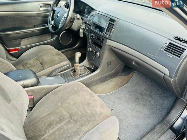 Чорний Шевроле Епіка, об'ємом двигуна 2 л та пробігом 200 тис. км за 1550 $, фото 9 на Automoto.ua