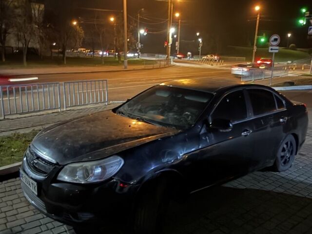 Черный Шевроле Эпика, объемом двигателя 2.5 л и пробегом 250 тыс. км за 1350 $, фото 1 на Automoto.ua