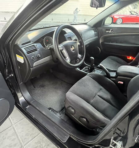 Черный Шевроле Эпика, объемом двигателя 2 л и пробегом 331 тыс. км за 4400 $, фото 8 на Automoto.ua