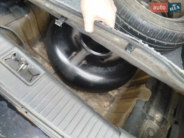 Чорний Шевроле Епіка, об'ємом двигуна 1.99 л та пробігом 280 тис. км за 3000 $, фото 2 на Automoto.ua