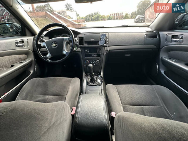 Черный Шевроле Эпика, объемом двигателя 2 л и пробегом 230 тыс. км за 4700 $, фото 25 на Automoto.ua