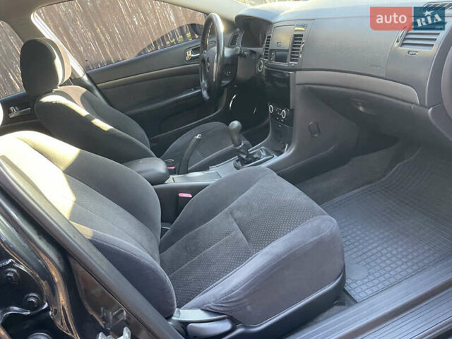 Черный Шевроле Эпика, объемом двигателя 2 л и пробегом 190 тыс. км за 4950 $, фото 44 на Automoto.ua