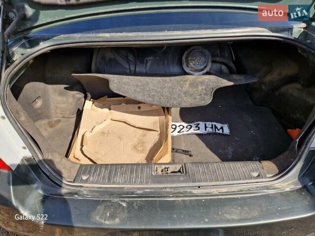 Черный Шевроле Эпика, объемом двигателя 2 л и пробегом 180 тыс. км за 1550 $, фото 8 на Automoto.ua