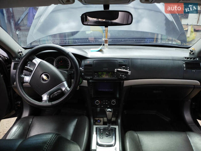 Черный Шевроле Эпика, объемом двигателя 2.49 л и пробегом 273 тыс. км за 4400 $, фото 2 на Automoto.ua