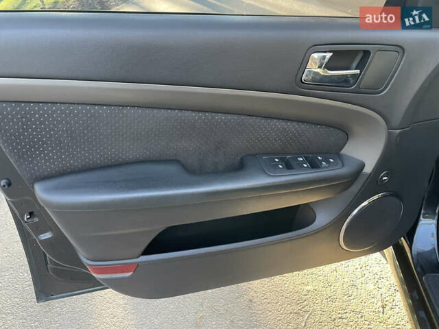 Черный Шевроле Эпика, объемом двигателя 2 л и пробегом 190 тыс. км за 4950 $, фото 38 на Automoto.ua