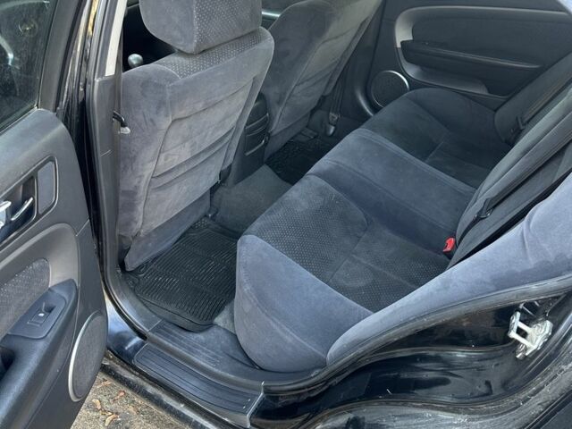 Черный Шевроле Эпика, объемом двигателя 2 л и пробегом 236 тыс. км за 4099 $, фото 6 на Automoto.ua