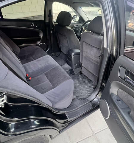 Черный Шевроле Эпика, объемом двигателя 2 л и пробегом 331 тыс. км за 4400 $, фото 11 на Automoto.ua