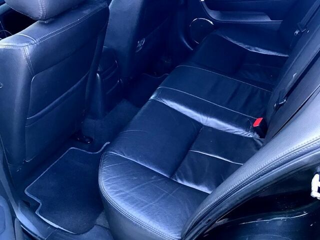 Черный Шевроле Эпика, объемом двигателя 2 л и пробегом 300 тыс. км за 5600 $, фото 4 на Automoto.ua