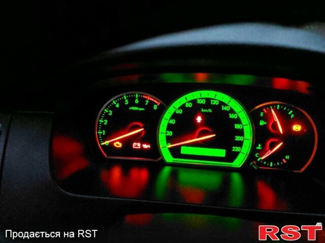 Чорний Шевроле Епіка, об'ємом двигуна 2 л та пробігом 307 тис. км за 4700 $, фото 10 на Automoto.ua