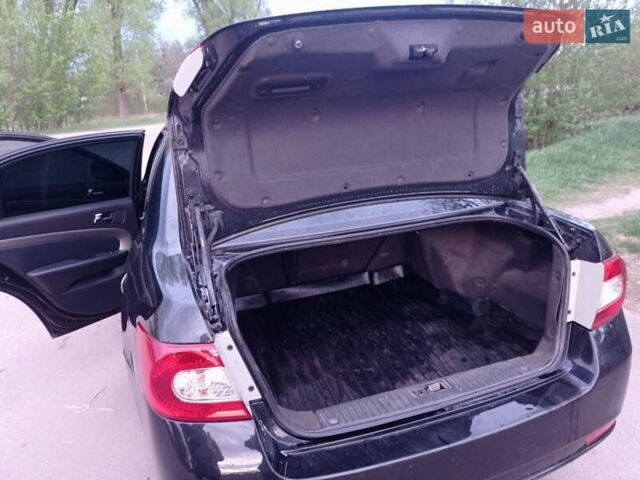 Чорний Шевроле Епіка, об'ємом двигуна 2.5 л та пробігом 259 тис. км за 5200 $, фото 12 на Automoto.ua