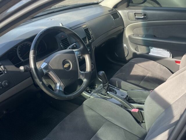 Черный Шевроле Эпика, объемом двигателя 2 л и пробегом 134 тыс. км за 4800 $, фото 13 на Automoto.ua