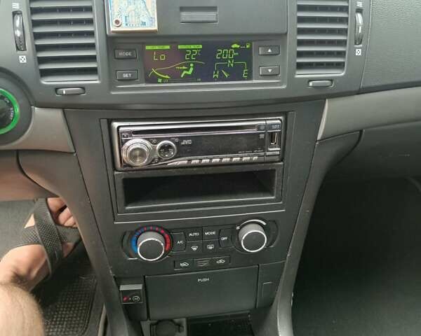 Черный Шевроле Эпика, объемом двигателя 1.99 л и пробегом 162 тыс. км за 5299 $, фото 18 на Automoto.ua