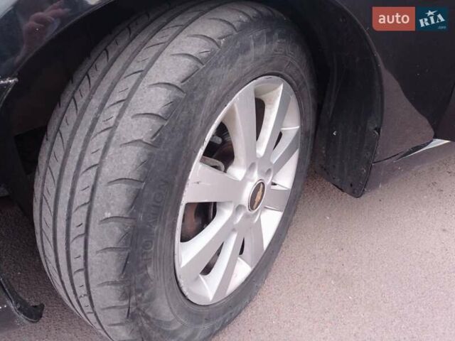 Чорний Шевроле Епіка, об'ємом двигуна 2.5 л та пробігом 259 тис. км за 5200 $, фото 18 на Automoto.ua