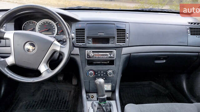 Черный Шевроле Эпика, объемом двигателя 2 л и пробегом 152 тыс. км за 5900 $, фото 13 на Automoto.ua