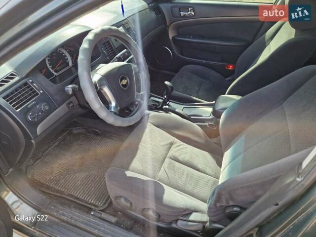 Черный Шевроле Эпика, объемом двигателя 2 л и пробегом 180 тыс. км за 1550 $, фото 7 на Automoto.ua