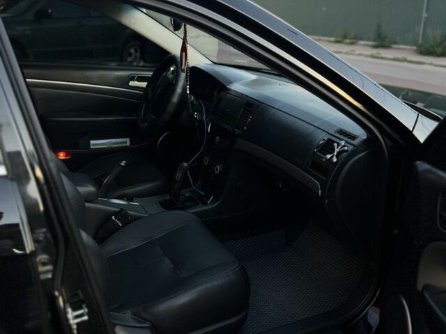 Шевроле Эпика 2008 в Василькове на Automoto.ua Черный Шевроле Эпика, объемом двигателя 2 л и пробегом 205 тыс. км за 5000 $, фото 7 на Automoto.ua