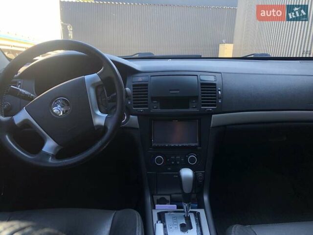 Черный Шевроле Эпика, объемом двигателя 2.49 л и пробегом 230 тыс. км за 5200 $, фото 5 на Automoto.ua