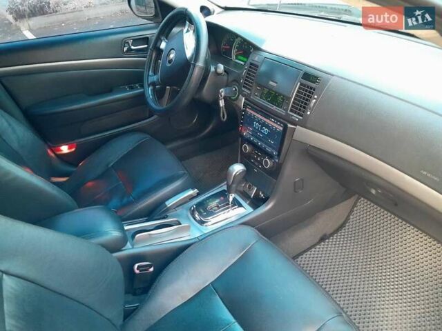 Черный Шевроле Эпика, объемом двигателя 2.5 л и пробегом 190 тыс. км за 5000 $, фото 9 на Automoto.ua