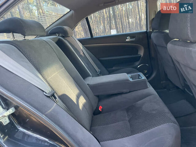 Черный Шевроле Эпика, объемом двигателя 2 л и пробегом 190 тыс. км за 4950 $, фото 61 на Automoto.ua