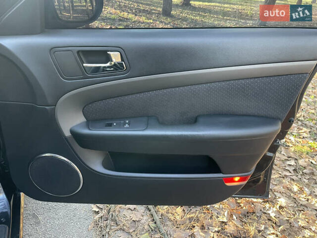 Черный Шевроле Эпика, объемом двигателя 2 л и пробегом 190 тыс. км за 4950 $, фото 47 на Automoto.ua