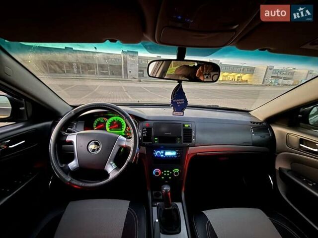 Черный Шевроле Эпика, объемом двигателя 1.99 л и пробегом 191 тыс. км за 5600 $, фото 17 на Automoto.ua