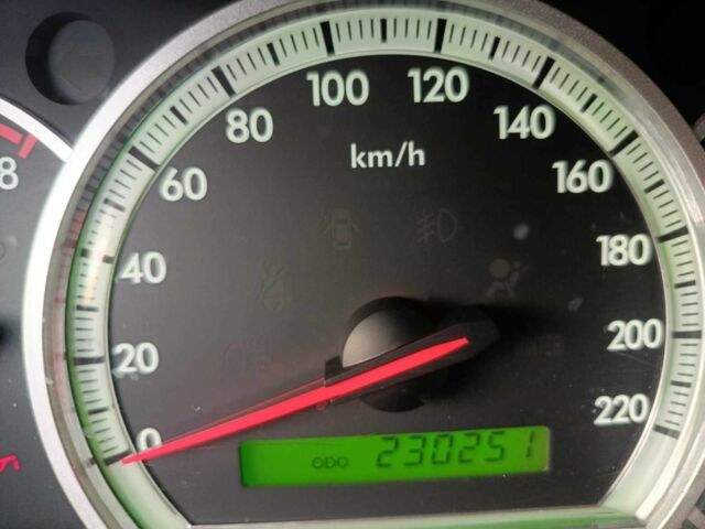 Черный Шевроле Эпика, объемом двигателя 2 л и пробегом 230 тыс. км за 3500 $, фото 10 на Automoto.ua