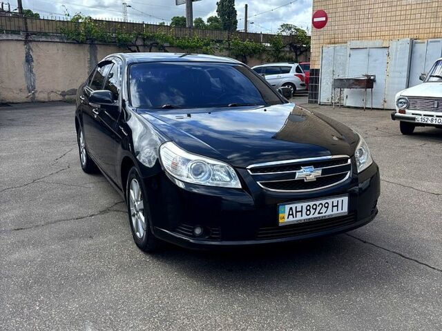 Черный Шевроле Эпика, объемом двигателя 2.5 л и пробегом 230 тыс. км за 6500 $, фото 1 на Automoto.ua