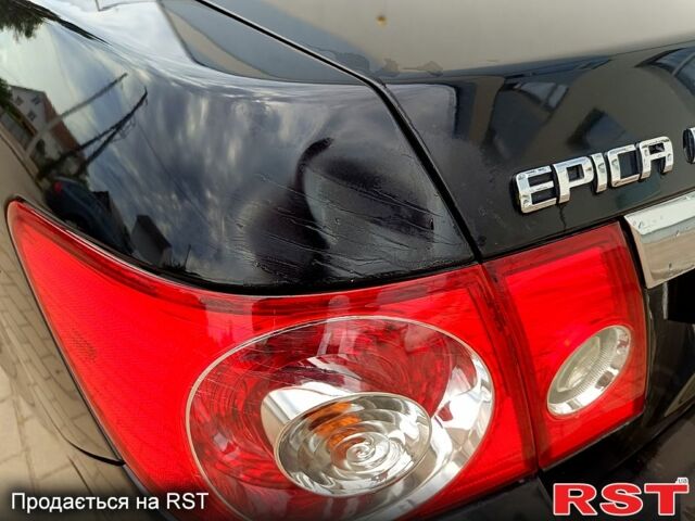 Чорний Шевроле Епіка, об'ємом двигуна 2 л та пробігом 119 тис. км за 4700 $, фото 8 на Automoto.ua