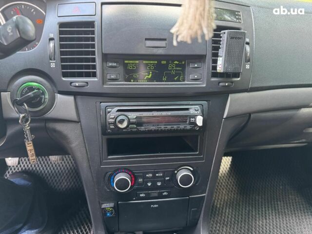 Черный Шевроле Эпика, объемом двигателя 2 л и пробегом 430 тыс. км за 4990 $, фото 11 на Automoto.ua