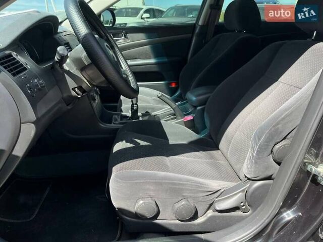 Черный Шевроле Эпика, объемом двигателя 2 л и пробегом 130 тыс. км за 4100 $, фото 21 на Automoto.ua